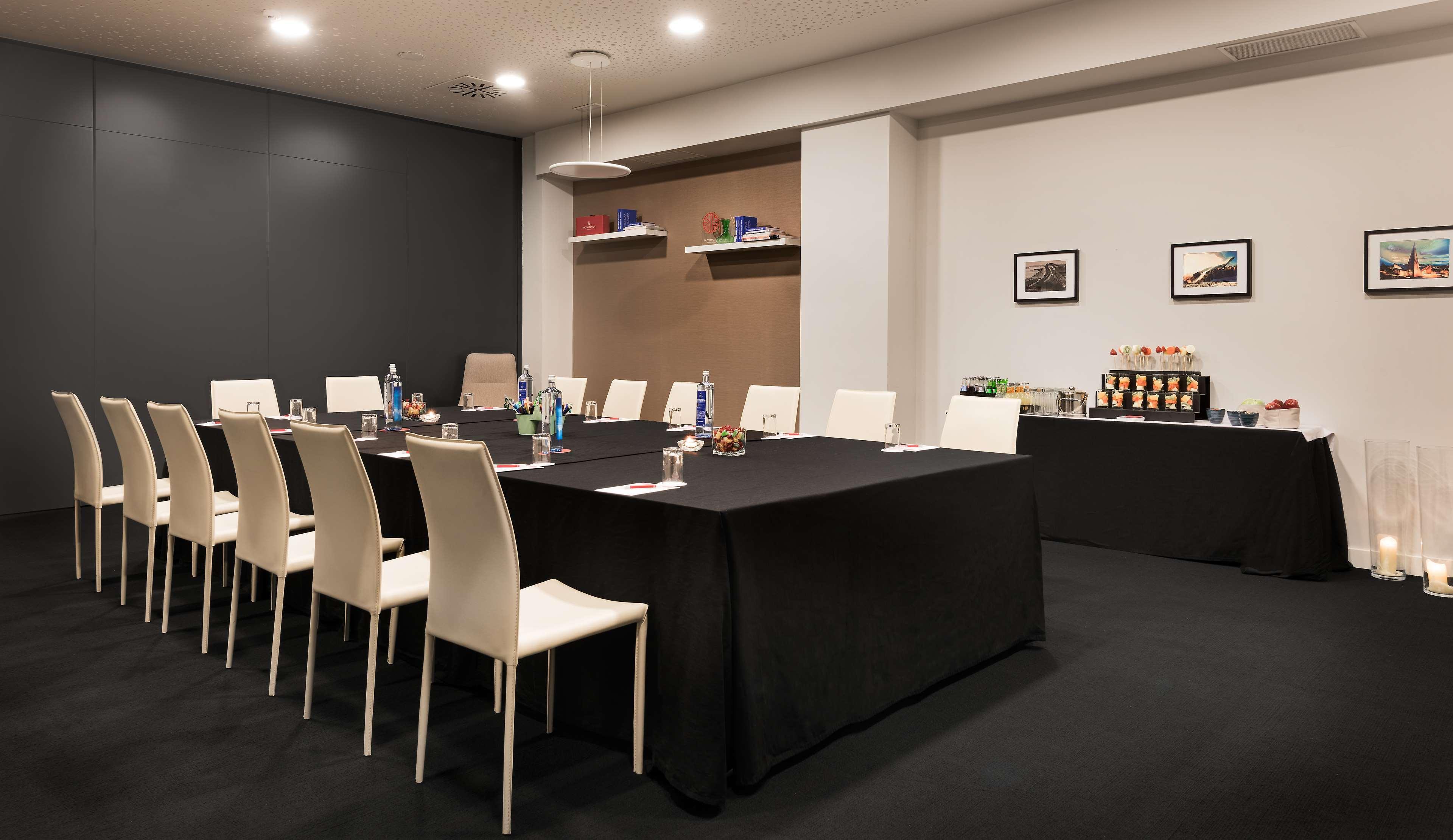 Nh Collection Madrid Suecia Ξενοδοχείο Εξωτερικό φωτογραφία Meeting room at the hotel