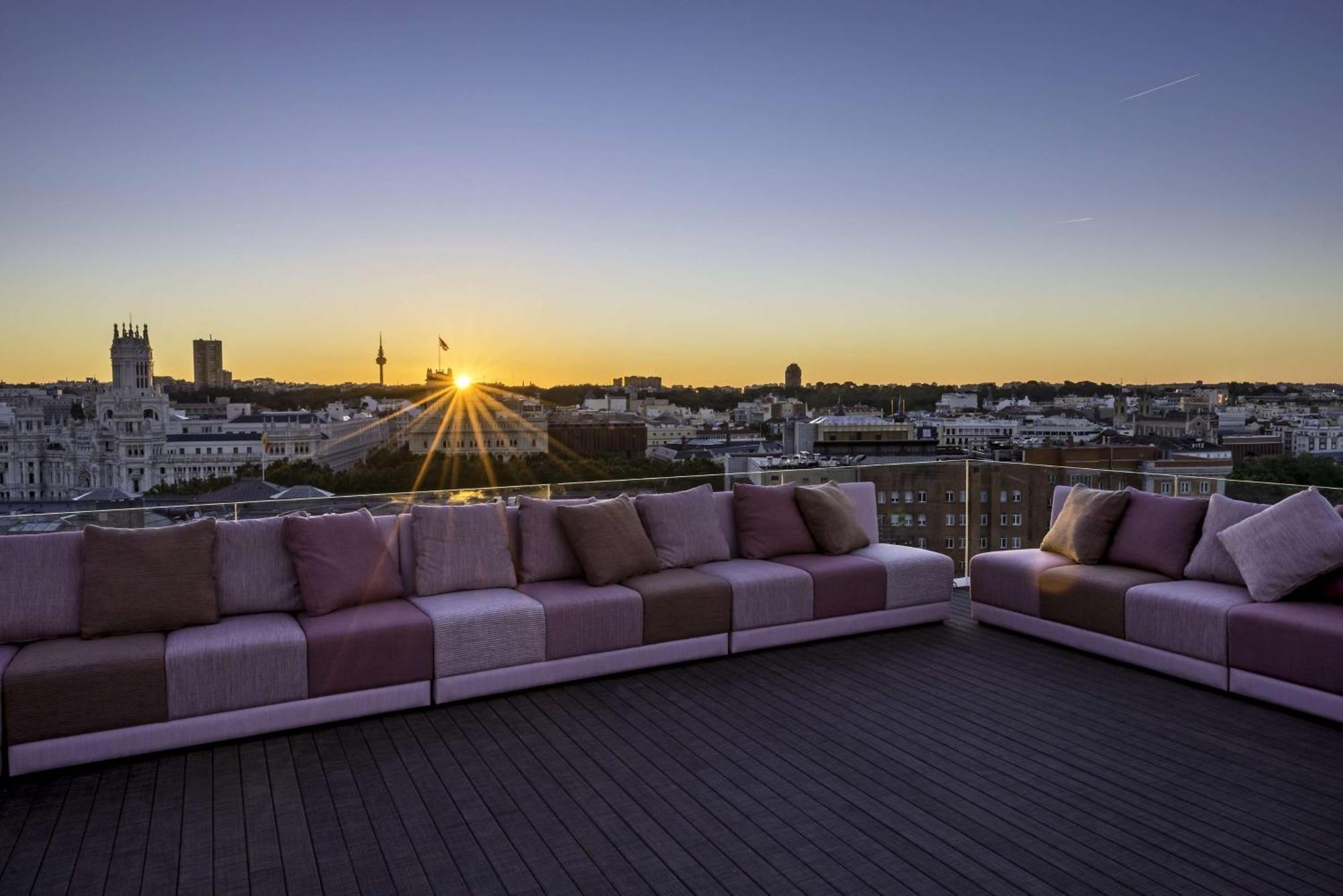 Nh Collection Madrid Suecia Ξενοδοχείο Εξωτερικό φωτογραφία View from the rooftop
