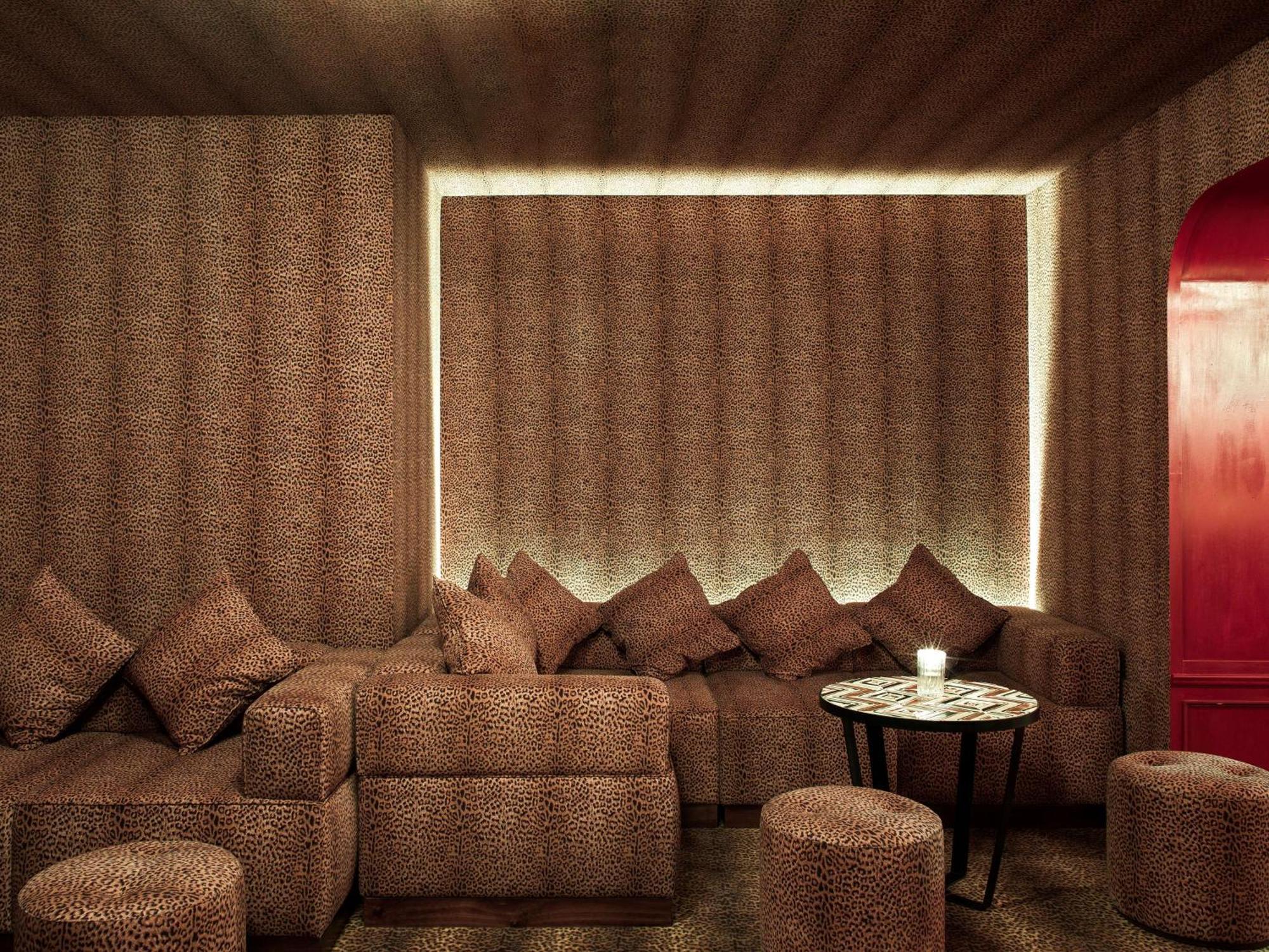 Nh Collection Madrid Suecia Ξενοδοχείο Εξωτερικό φωτογραφία The interior of the restaurant