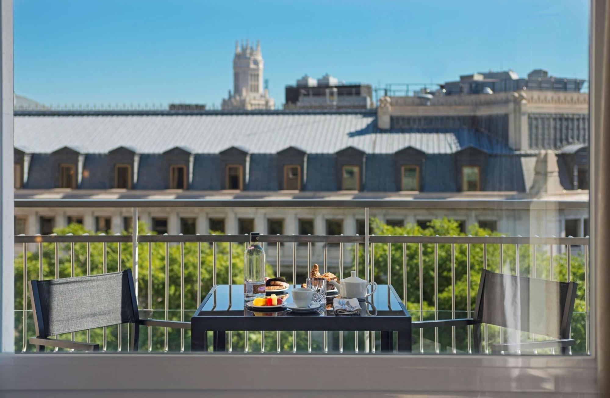 Nh Collection Madrid Suecia Ξενοδοχείο Εξωτερικό φωτογραφία The rooftop terrace