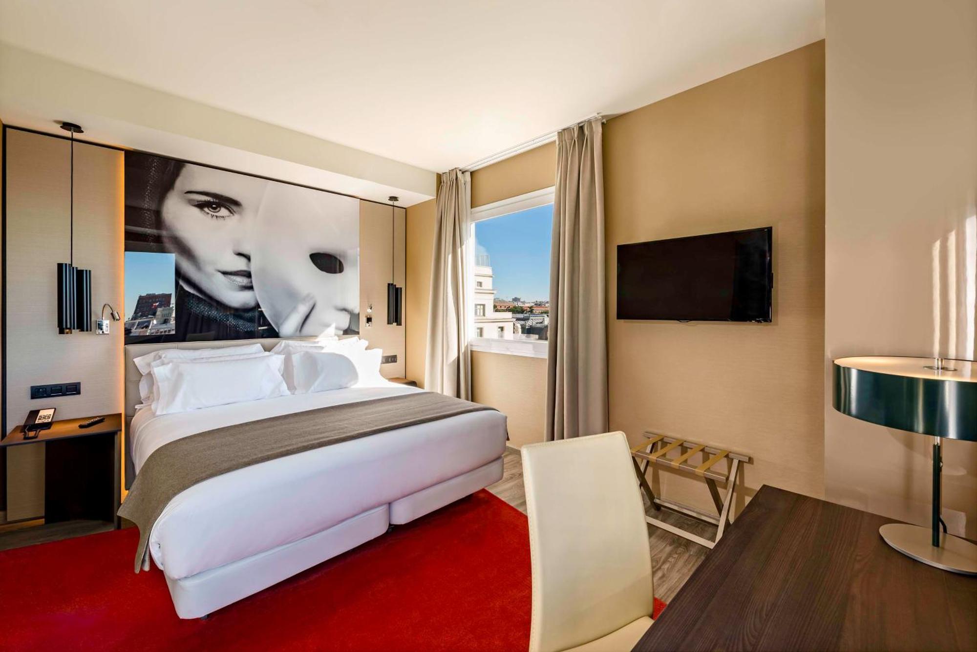 Nh Collection Madrid Suecia Ξενοδοχείο Εξωτερικό φωτογραφία A room at the hotel
